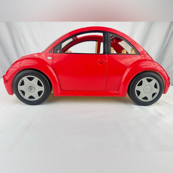 Vintage Year 2000 Barbie VW Bug in Red - Picture 2 of 11